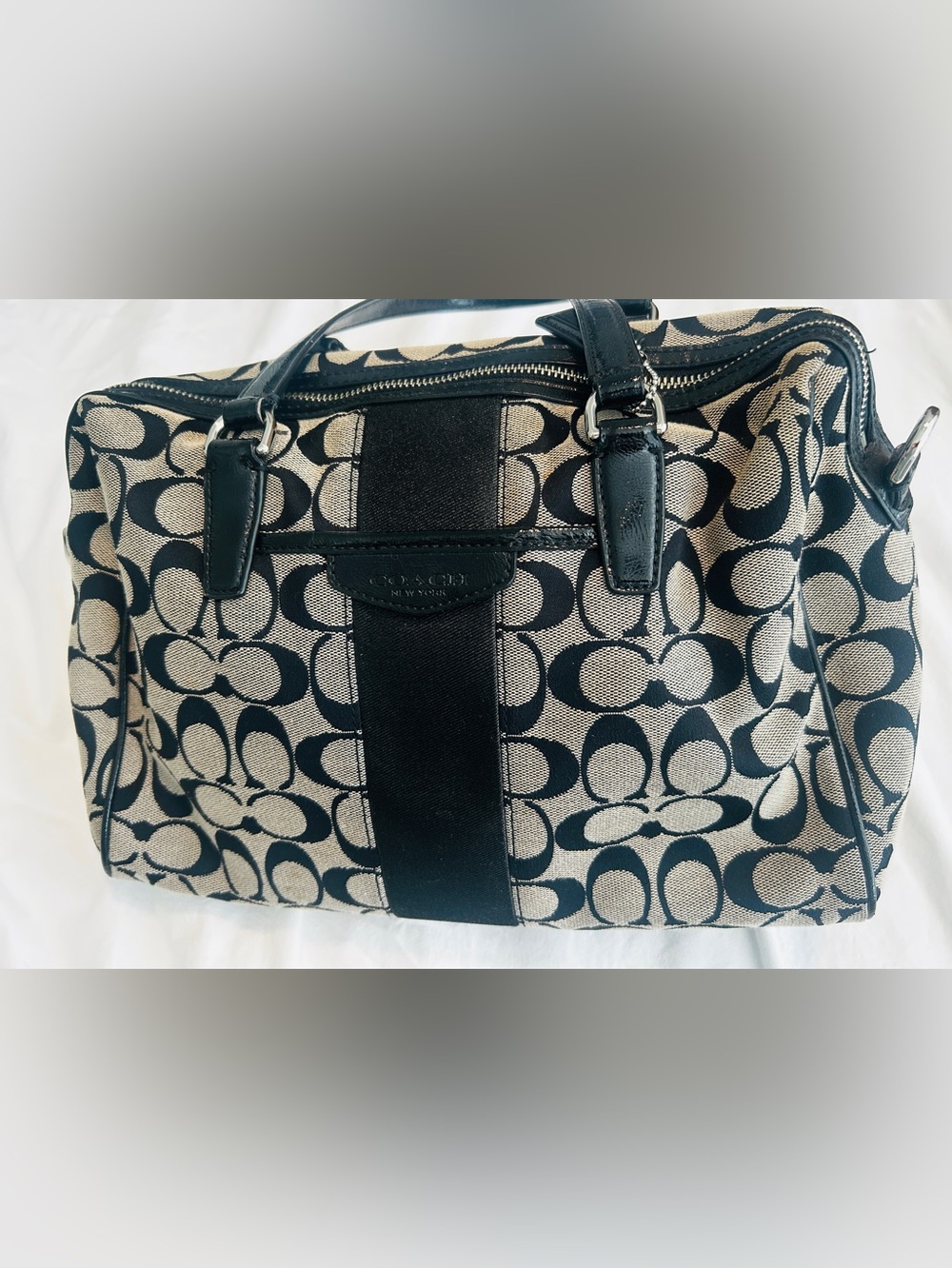 Beautiful Coach Canvas Signature Satchel in Black and Beige